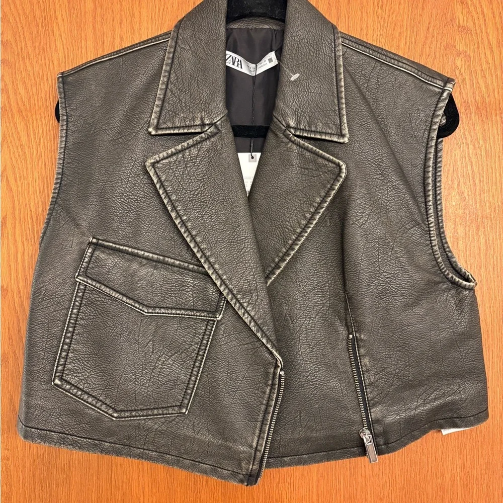 Zara Faux Leather Vest - Cropped - Picture 5 of 8